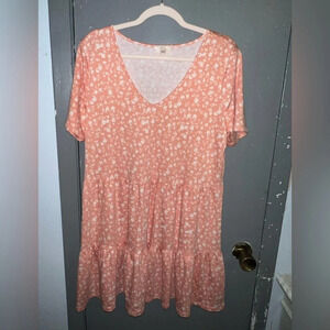 COMOVINTAGE sz XL peach colored dress w/white flower pattern tier layered design